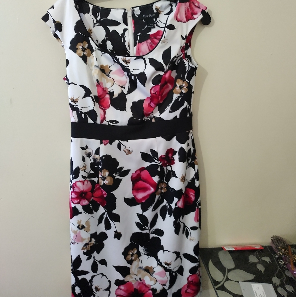 White House Black Market floral dress
